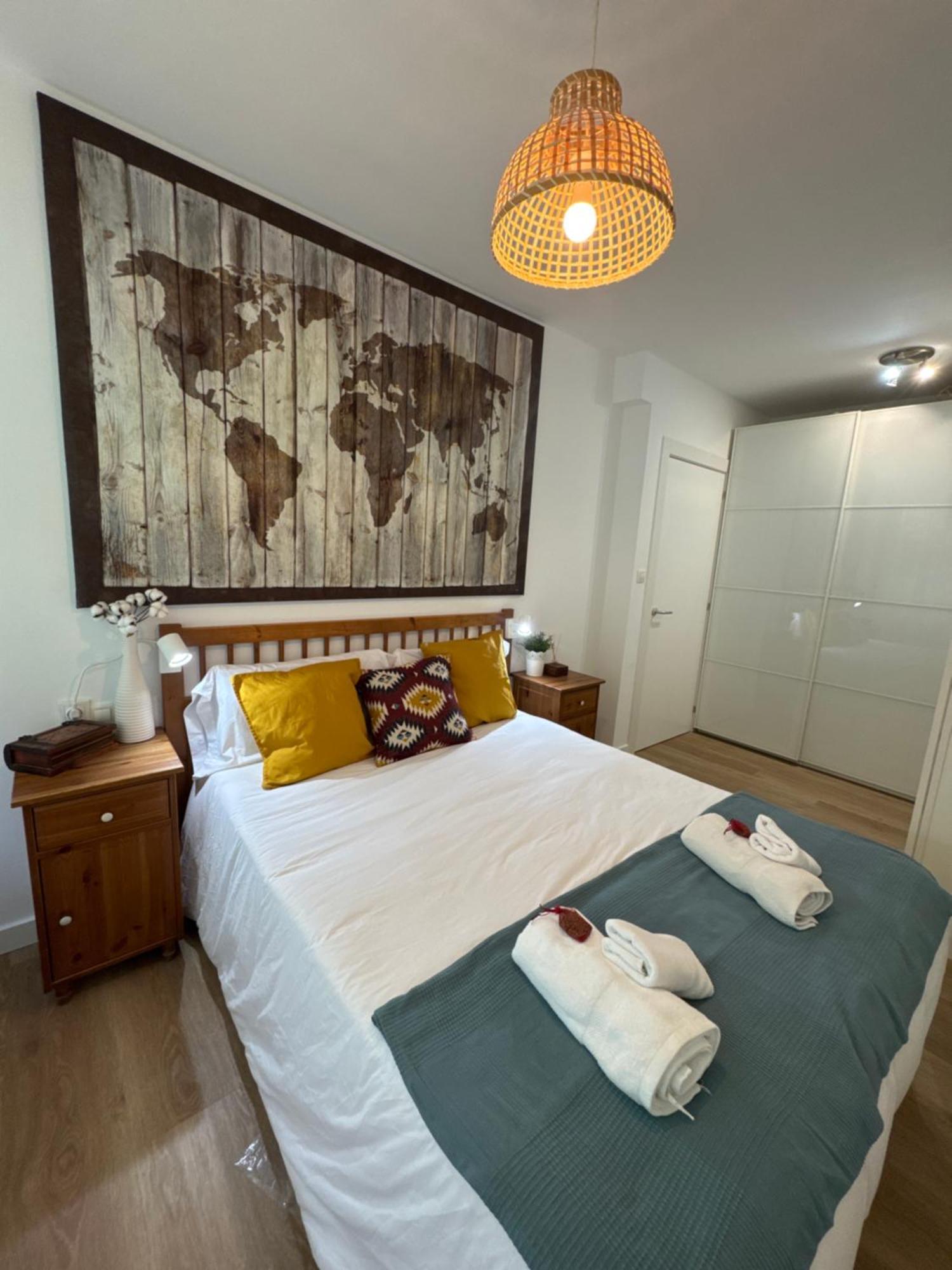 Appartement 90m² 2 Slaapkamer, 1 Privé Badkamer In *